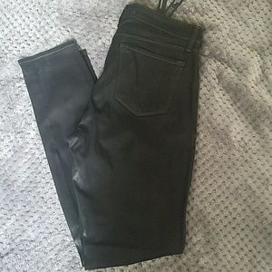 J Brand Mid Rise Super Skinny Luxe Sateen